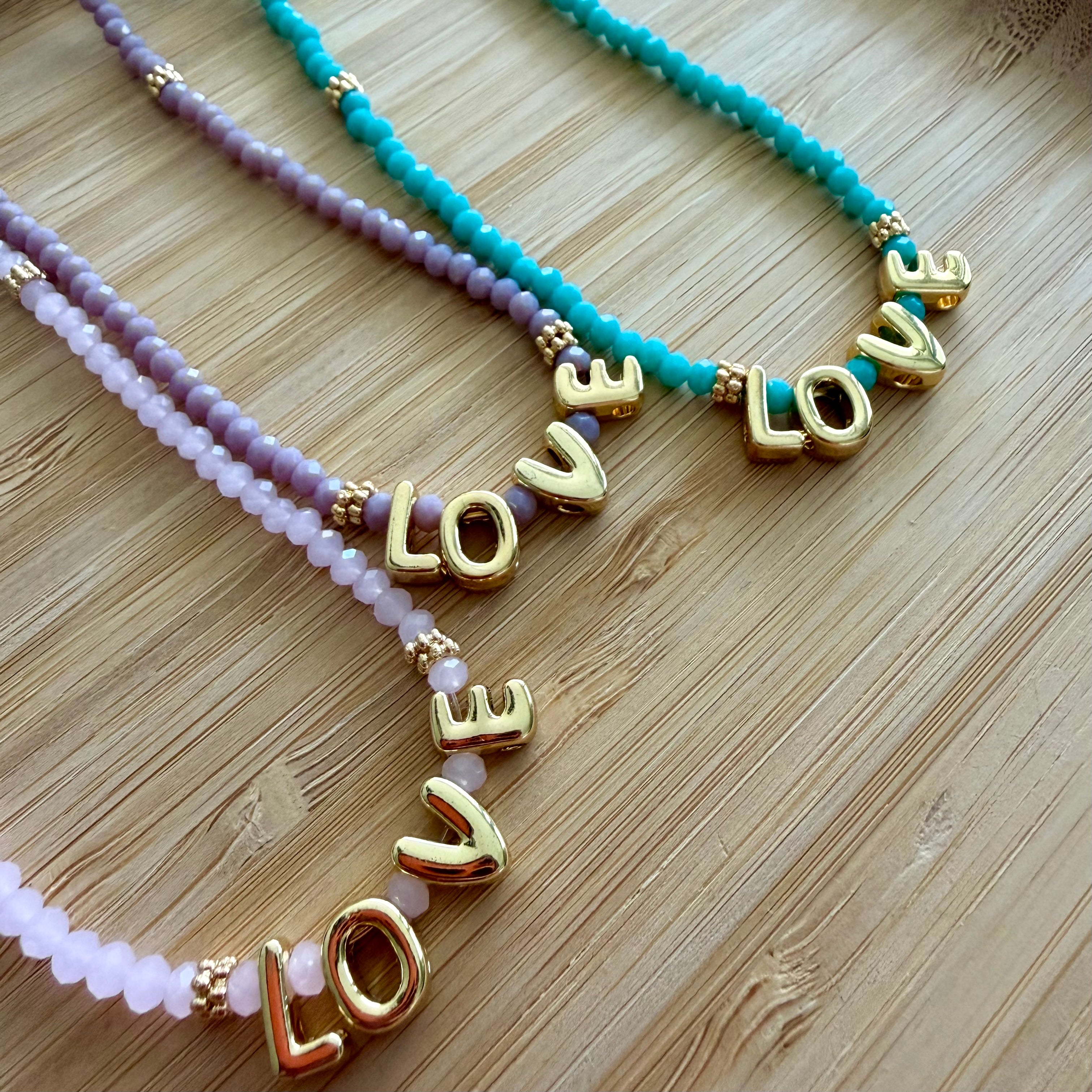 Cadenita LOVE color