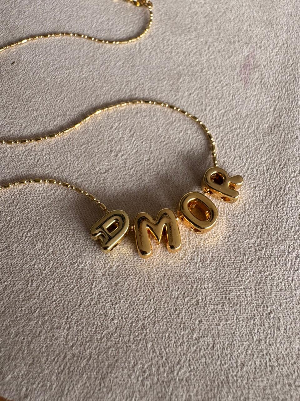 Cadena AMOR