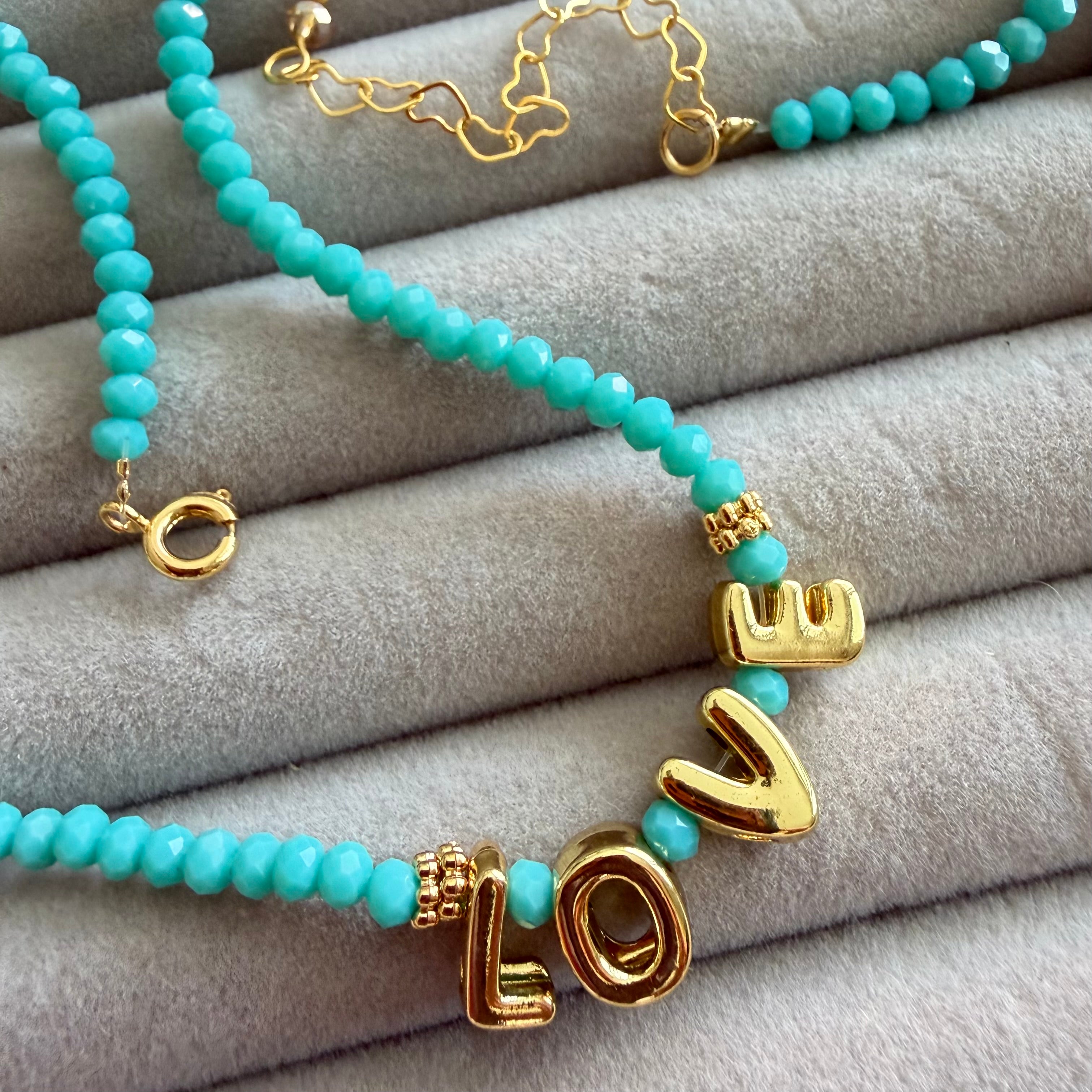 Cadenita LOVE color
