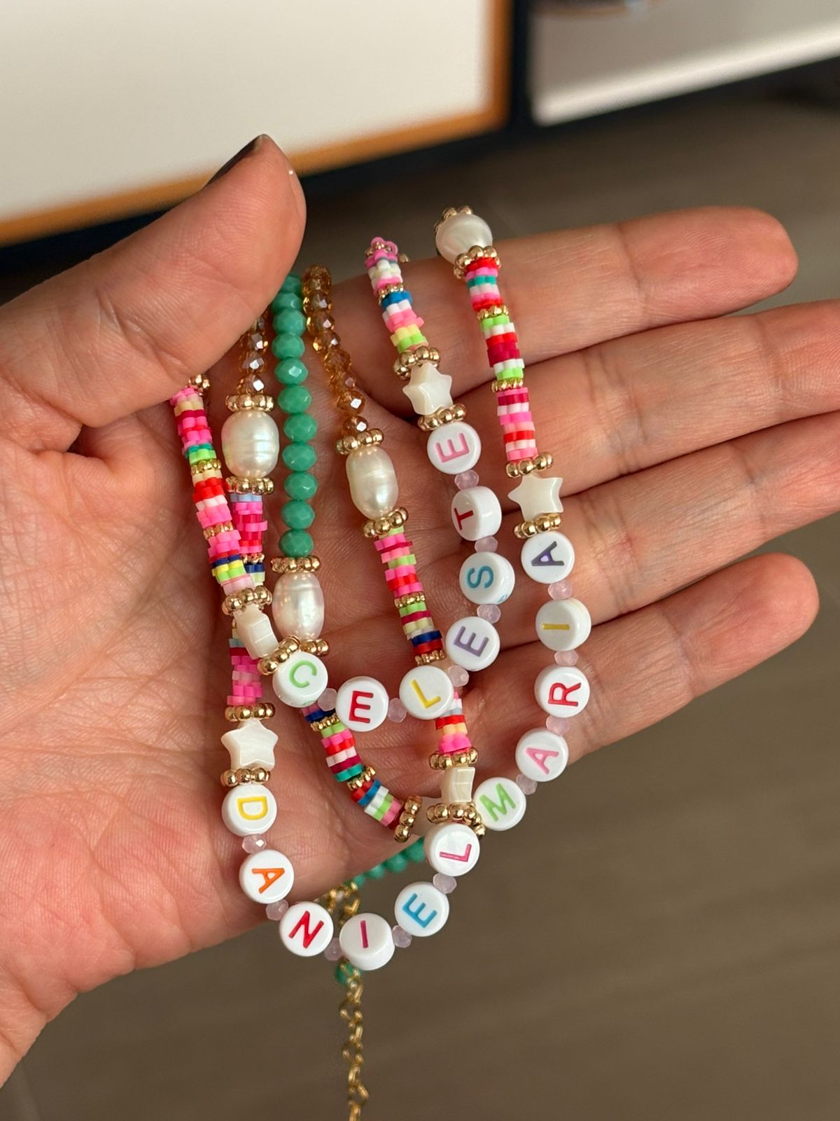 Collar colors Nombre