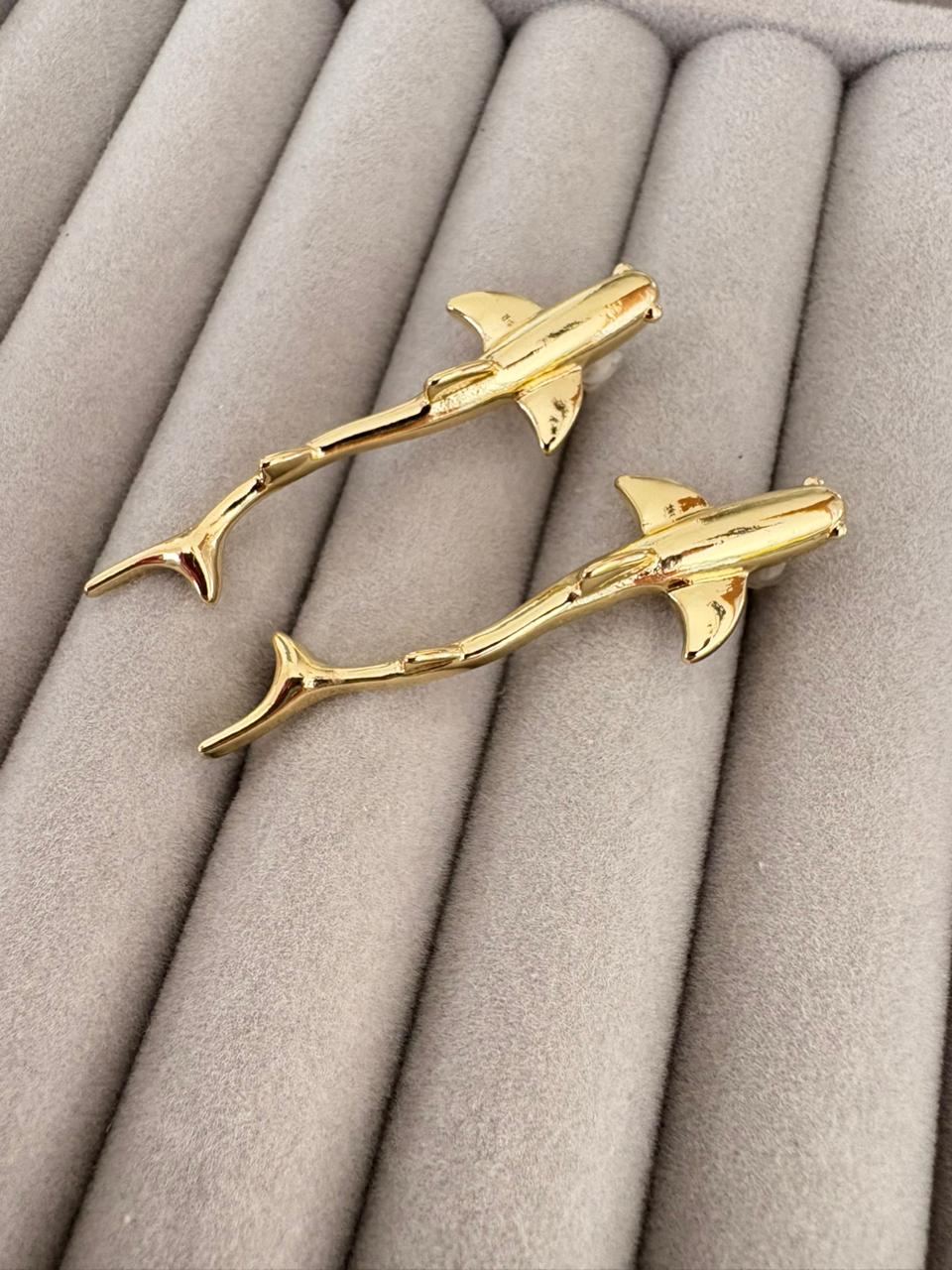 Aretes Tiburón